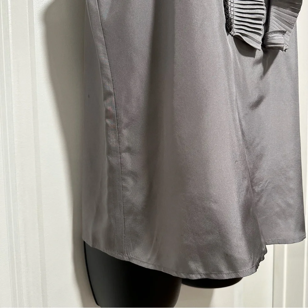 J.Crew Factory Silk Sleeveless Ruffle-Trim Gray Size 2 *See Measurements*